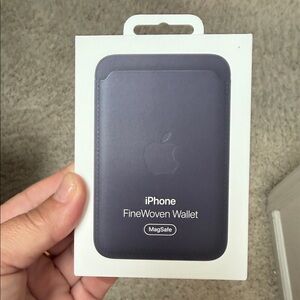 Apple iPhone FineWoven MagSafe Wallet - Dark Gray New